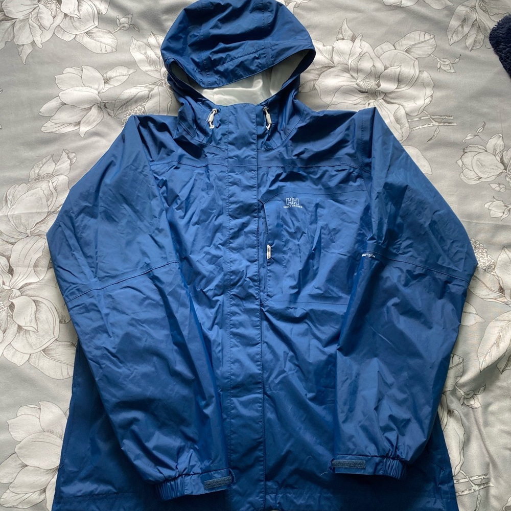 Helly Hansen water/wind resistant zip up